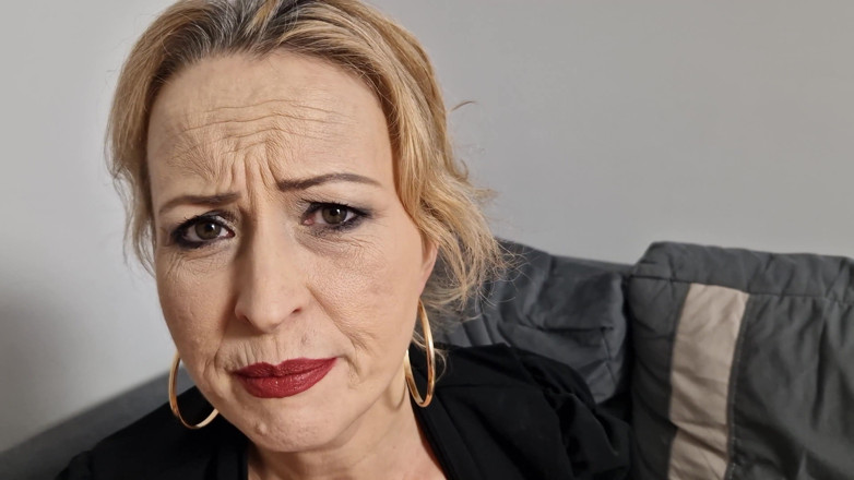 Wanilianna: Wanilianna külotlu çoraplı ve azgın