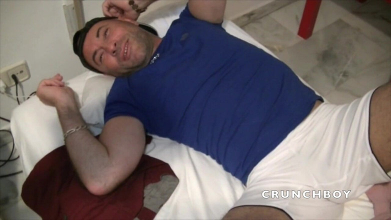 French Twinks Amator videos: Cơ bắp có lông dưới cùng được sử dụng bởi Rafa...