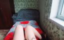 Ladyboy Kitty: Jambes mignonnes fraîchement rasées, j&amp;#039;aime les jambes plus que toutes...