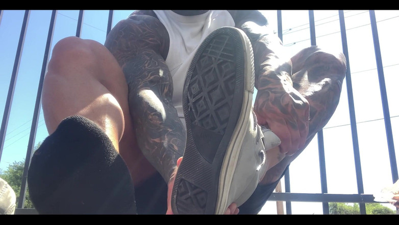 Jasons feet: Tôi đang ở ngoài UPS