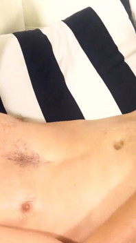 Tgirl Johanna rozbije zadek svého otroka