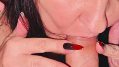 sexalko: Minha sogra pegou minha boca e chupou tão docemente que...