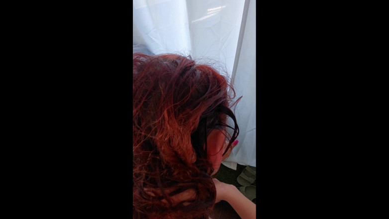 LeoAndMari: Jacuzzi Venku MILF BJ a Zezadu POV