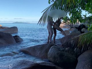 Project fun diary: Atrapar pareja desnuda - sexo en la playa