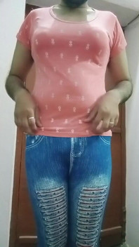 Индийский Гей-кроссдрессер Gaurisissy В Настоящем Домашнем XXX Сексе В Розовой Юбке И Синих Леггинсах