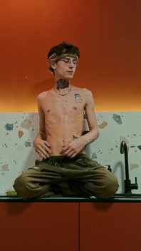 Twink Has Fun in the Studio Kitchen