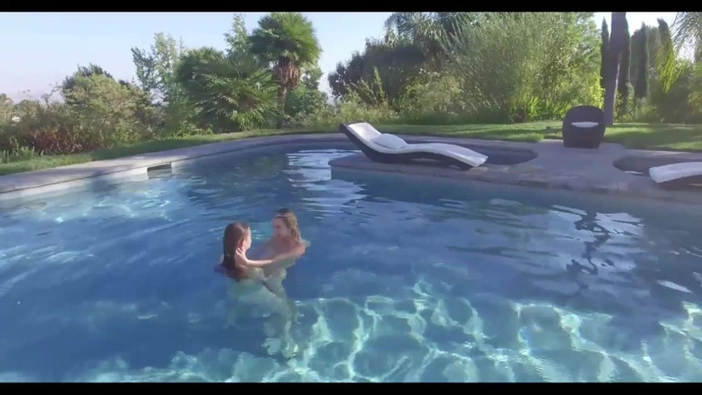 Lesbian Illusion: Marea provocare a supermodelelor lesbiene!! - (Provocarea #07)