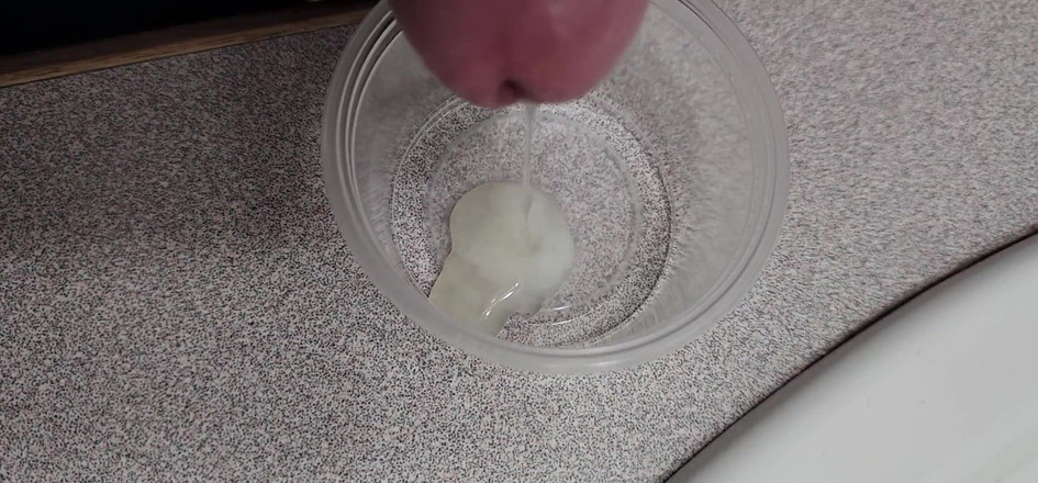 Ry Harder: वीर्य वीर्य. छेदा हुआ राजा