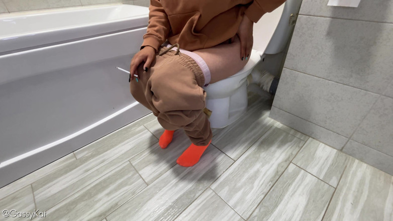 GassyKat: The Daily Toilet S2 episódio 21