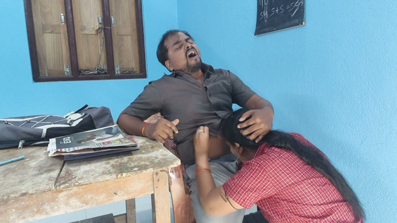 Sona bhabhi: India de 18 años chica universitaria con su maestro en la...