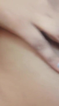 Le goût de cette vieille chatte desi me rappelle toujours ma belle-mère