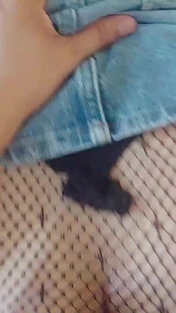 My Stepsister Let Me Fuck Her on All Fours with My Clothes on and I Came on the Soles of Her Feet