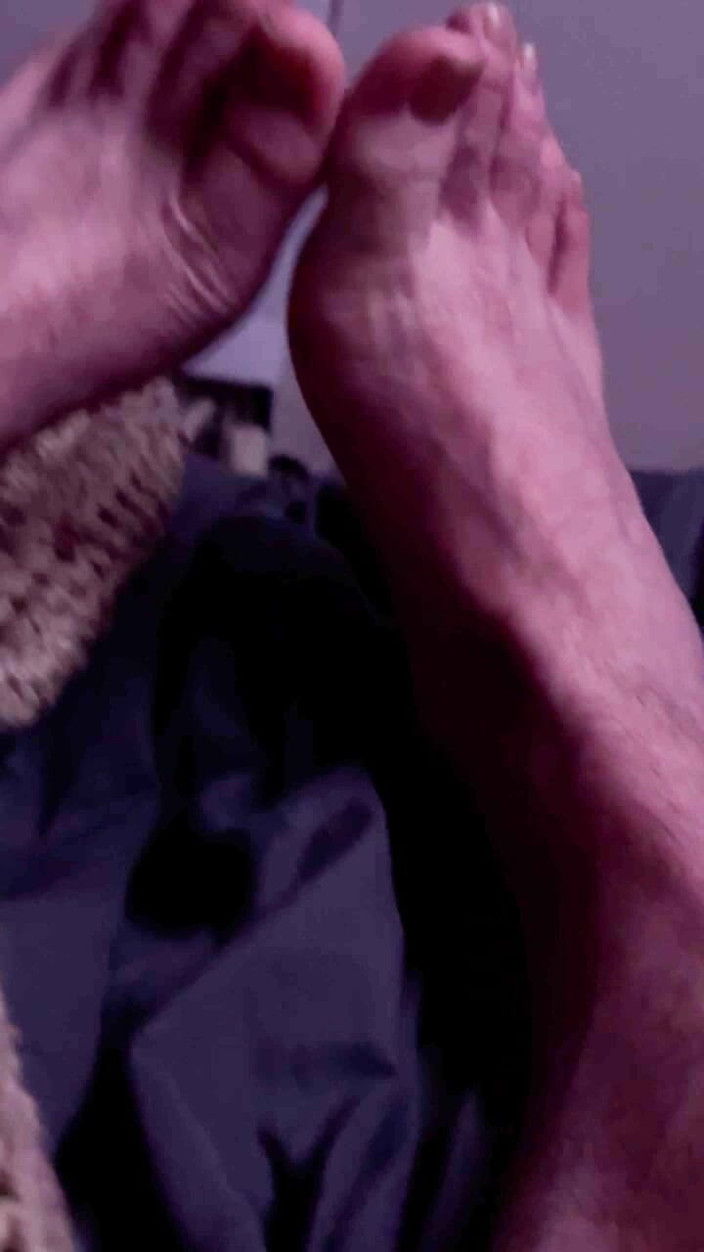 ScottyNaughty69: Feet Lovers Enjoy! What Do You Think of Them?