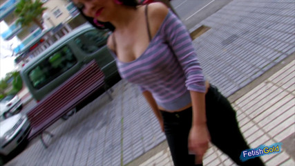 Fetish Gold: Morena tetona recogida disfruta de una follada dura con un...