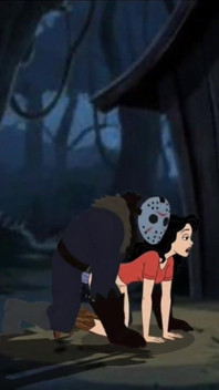 Studentă se bucură de sex într-o tabără. Parodie de groază cu desene animate
