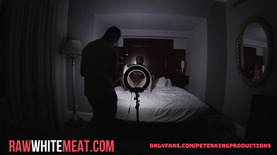 Raw White Meat: Henjutan keras untuk awek cantik berkulit gelap seksi