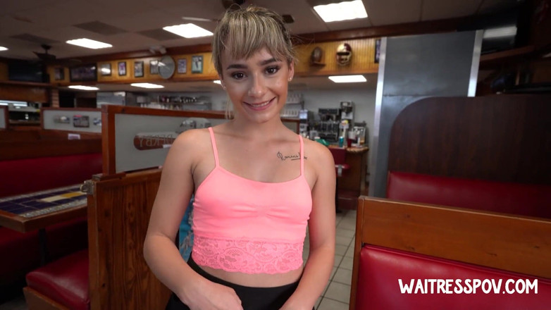 Waitress POV: Waitress POV - Anna Mae - สาวบ้านนอกหีเด้ง