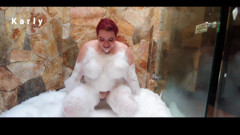 karlythoth: Bath Time