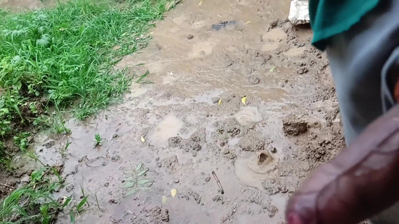 Brijesh 270: Sledování, co můj nevlastní syn dělá sám v koupelně