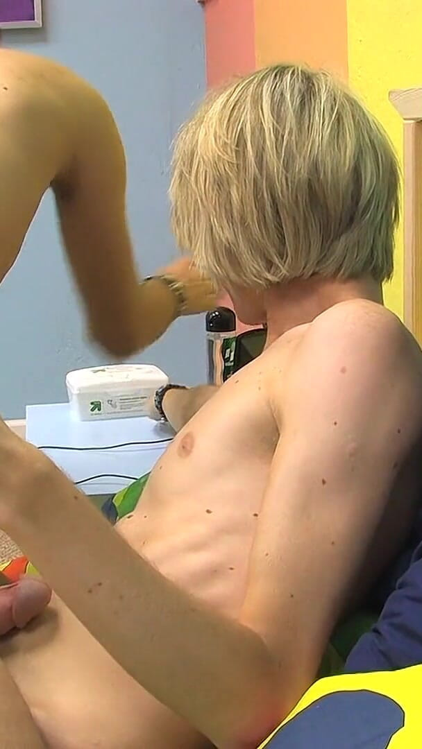 Sucking & Fucking Gay Boys (Beddable Boys)