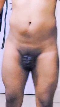 Kadın kılıklı sürtük Simran'ın seksi egzersizi