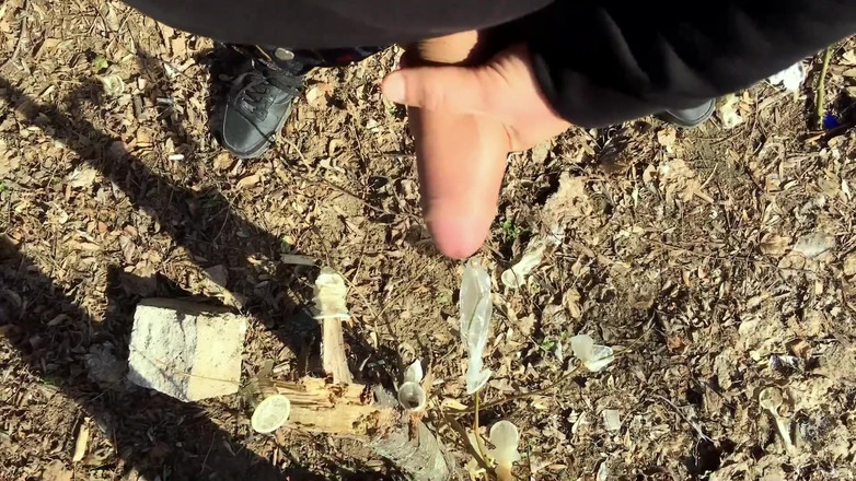 Idmir Sugary: 少女在巡航区被发现的陌生人避孕套射精