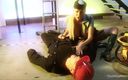 Teasing Angels: Carly Parker, ambulancier ambulancier coquine, ravive un mec avec une...