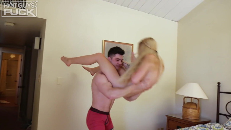 Hot Guys Fuck: Bisexual Bodybuilders MMF 3-WAY: Collin Simpson and Sean Costin FUCK Tiffany