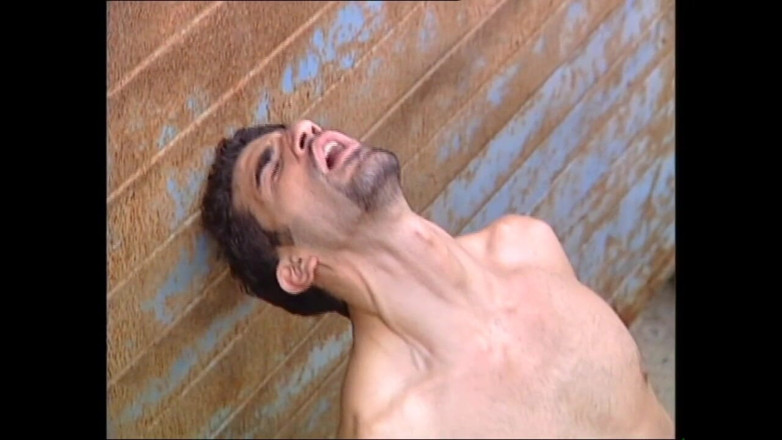 MCG Empire: Цицькаста мамка жорстко відсмоктала великий жорсткий член свого чоловіка