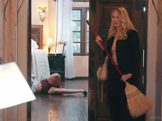 Modern-Day Sins: Modern-day Sins - MILF Kendra James Disciplines Teen Crook Indica Monroe...