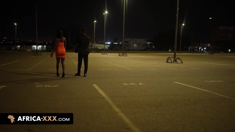 Africa-XXX: Grande orgia sessuale in africa