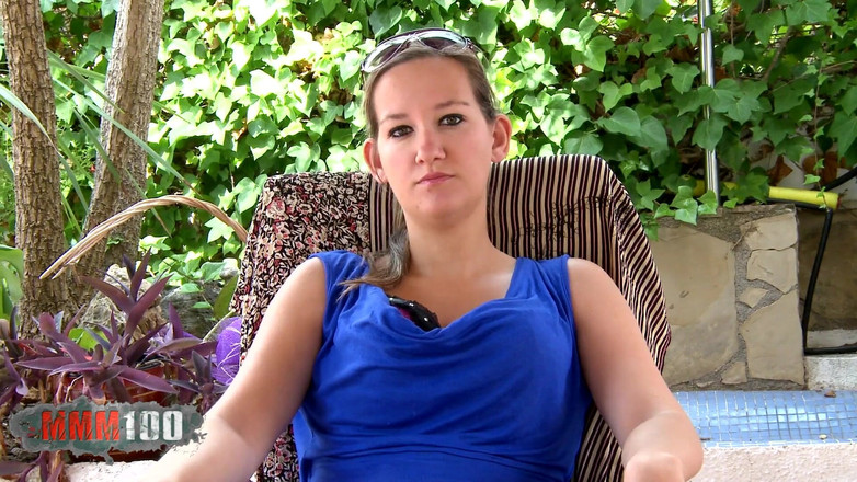 MMM100 Solo: Milya: video intervista sexy con milya
