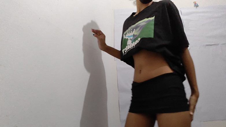 desigirl93: Hot Cute Indian Girl Having Juicy Felling Who Wants to...