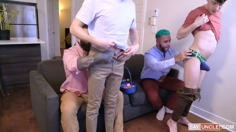 Twink Trade: Échange d’œufs de Pâques : Les musclés Jake Nobello et Edward...