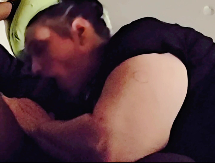 Magic gums: Hetero ein student trifft sein mark für gumjobs von stiefmutter