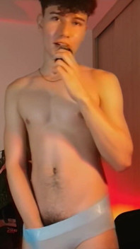 Erotik asmr fısıltılar, okşamalar ve latin twink vücut