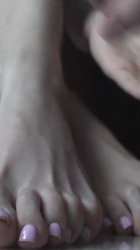 Footjob cremoso