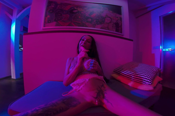 VRSexperts: Valentina Sierra - Under Neon Lights - Horny Stripper Toying