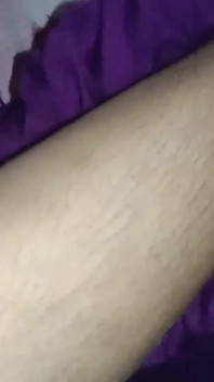 德西印度农村女孩的紧致阴户操逼由继兄弟，德西漂亮女孩XXX视频。