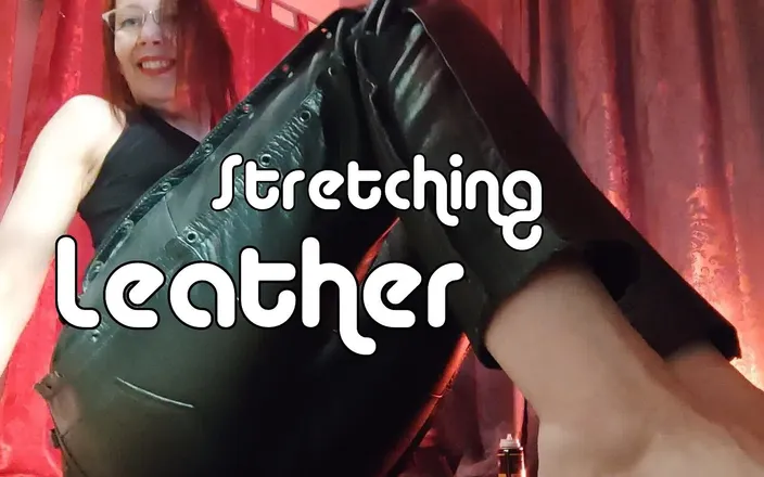 MistressOnline: Mistress Online Is Stretching Her Leather Pants