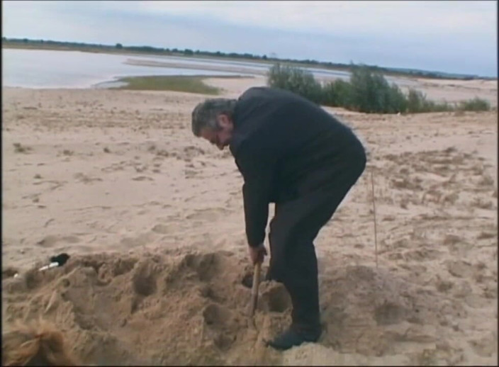 Absolute BDSM films - The original: Fat ass and spanking, on the beach part 2