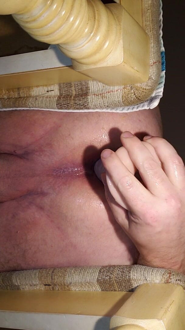 Charlieboy69: Anální dildo