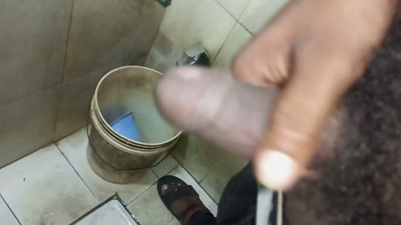 Fucking my wife: Karım desi amcık açık havada otelde sikişiyor