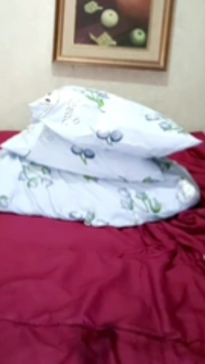 Novita_gemoy: 방에서 노는 딜도