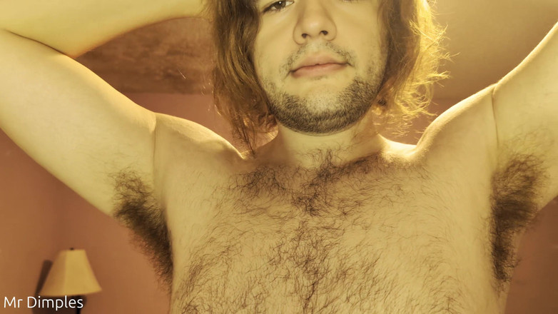 Mr Dimples: Antrenman sonrası koltuk altlarımı gösteriyorum!