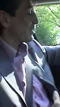 Parcheggio sesso con una bionda sexy