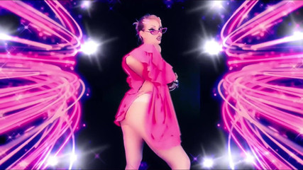 Goddess Misha Goldy: Jour pour enfin enfermer ta bite pathétique !