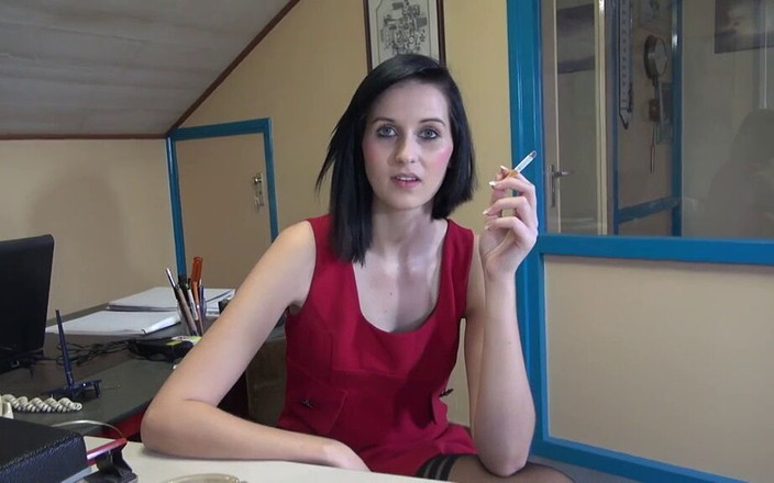 Magmafilm: Mia Sky Gets Tricked Into Fucking by a Fake Boss