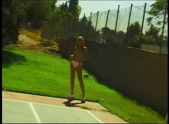VOP Porno: Blonde teen girls finger fucking each other's pussies outdoors