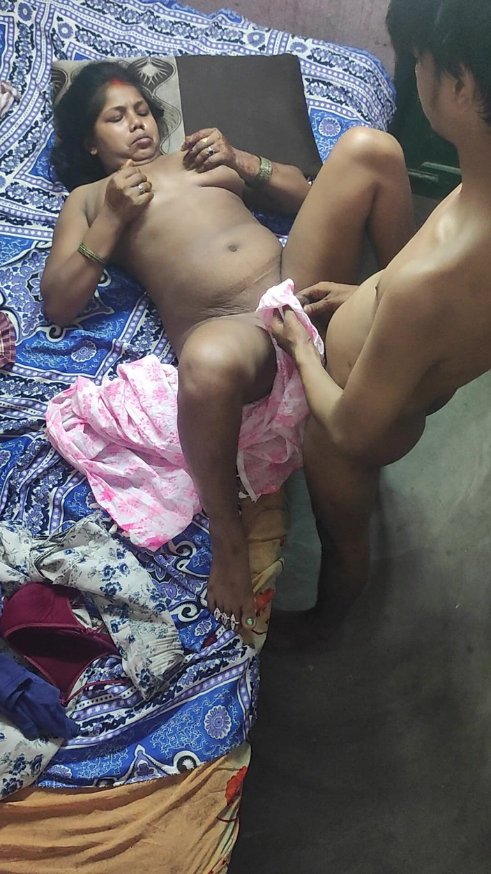 Pyaasibhabhi1: Marido secretamente deixou vídeo sexy com ex-marido